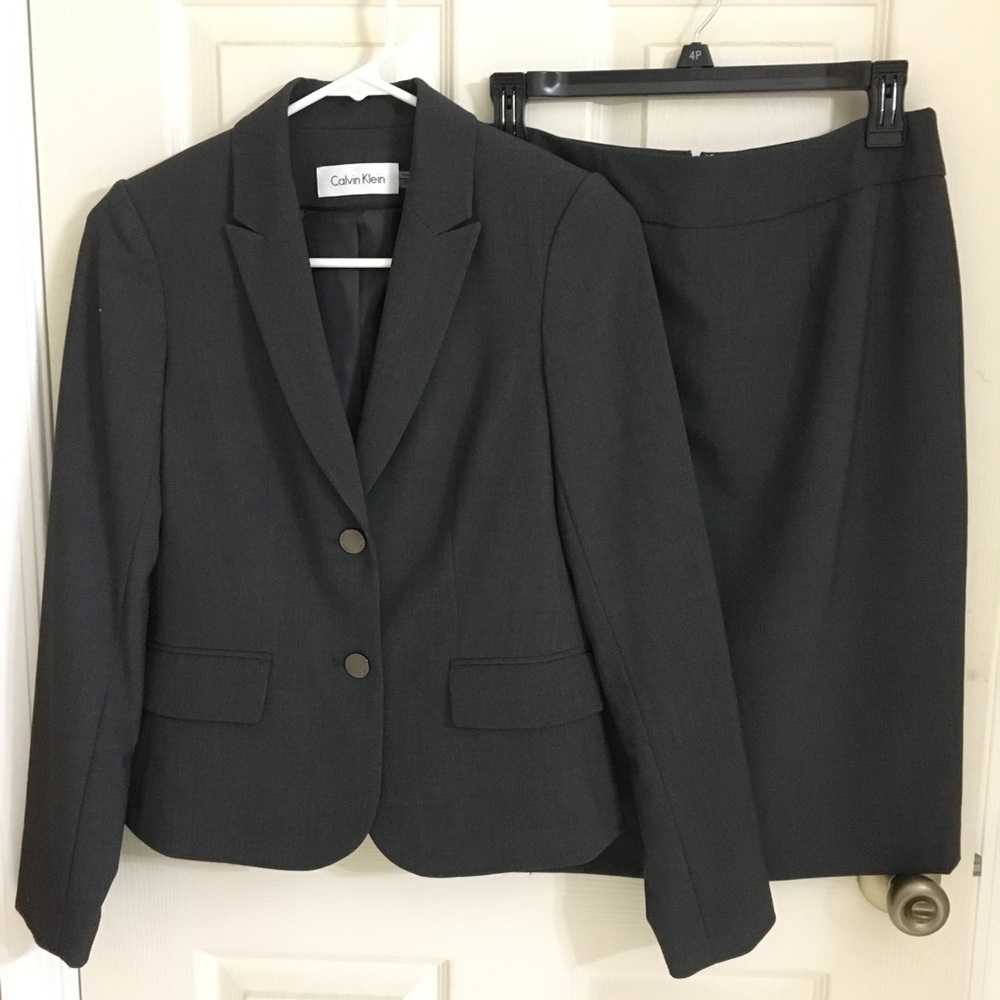 Calvin Klein Petite Gray Pencil Skirt Suit